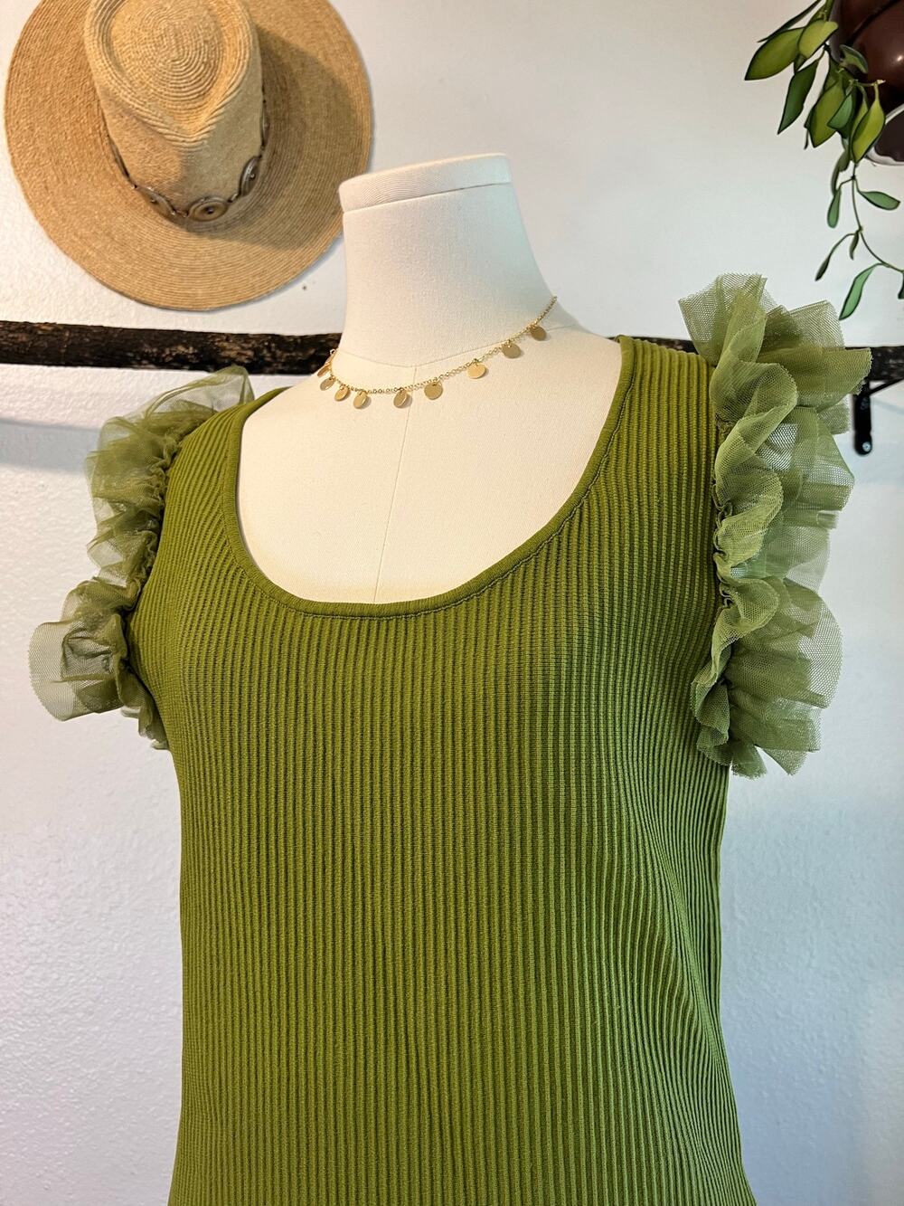 Bailey 44 Green Ribbed Ruffled Cap Sleeve Blouse Size Large
